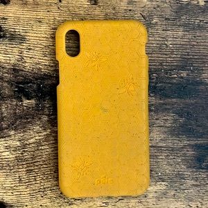 Like NEW iPhone XR Pela Phone Cases